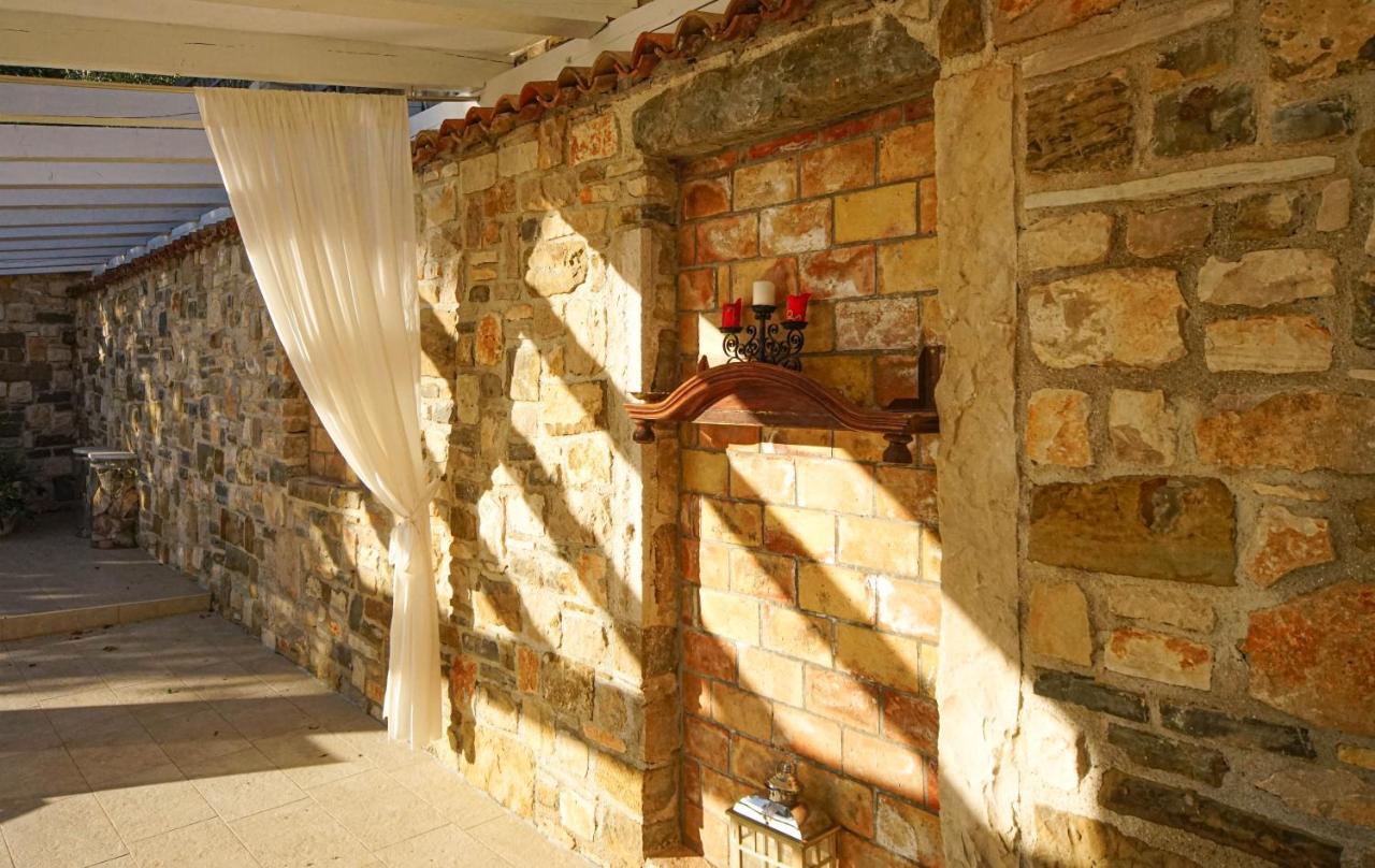 Stancija Ruseti Bed & Breakfast Oprtalj Ngoại thất bức ảnh