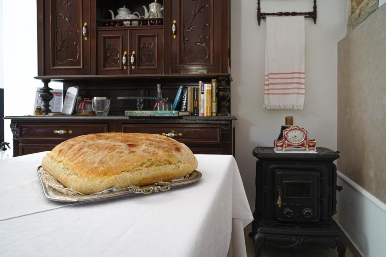 Stancija Ruseti Bed & Breakfast Oprtalj Ngoại thất bức ảnh