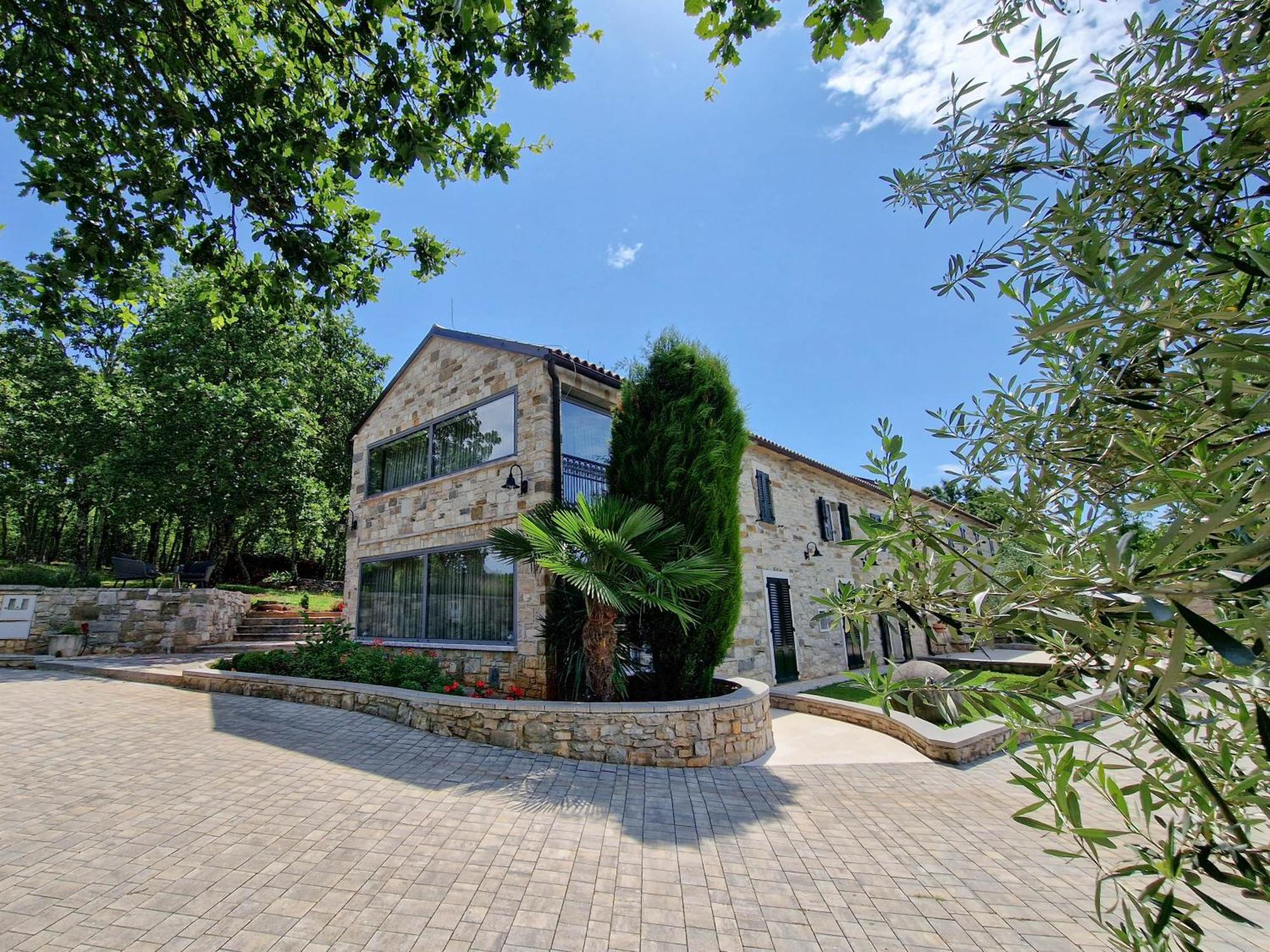 Stancija Ruseti Bed & Breakfast Oprtalj Ngoại thất bức ảnh